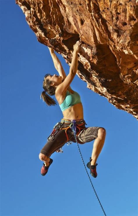 Fierce Female Climbers Women Rock Climbing In 2019 Climbing Climbing Girl Climbing
