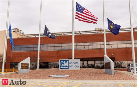General Motors Co Gm Further Cuts Production In North America Due To