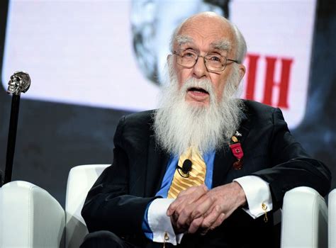 James Randi Magician Famous For Breaking Harry Houdinis Submersion Record Dies Aged 92 The