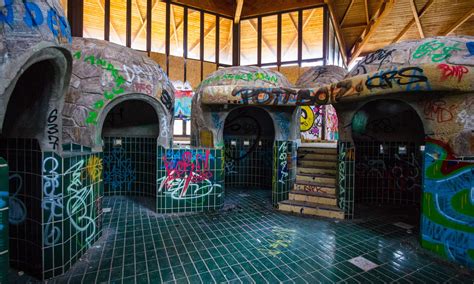 Berlin S Rat Baths Inside The Ruined Swimming Palace Blub In