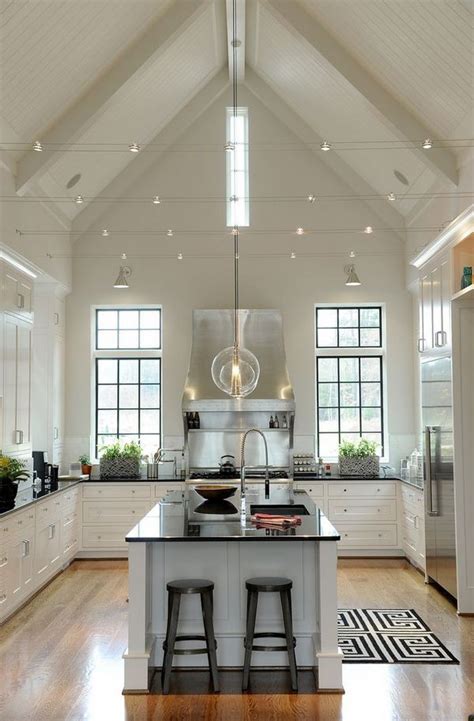After being bought or rented, people begin to realize that they can luckily, turning vaulted ceiling kitchen lighting is quite easy when you will find some fundamental strategies. Inspiring vaulted ceiling ideas in interior design - types ...