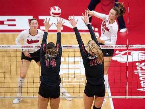 Big Ten Volleyball Primer The Top Teams Players And Transfers And