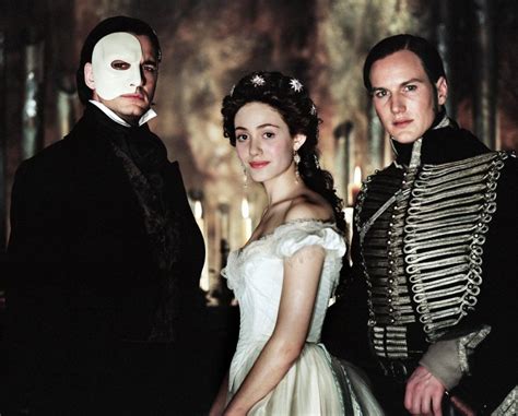 Le Fantome De L Opera Film Streaming 2004 - 32 Fun facts about the 2004 movie ‘The Phantom of the Opera’ | NerdiPop!