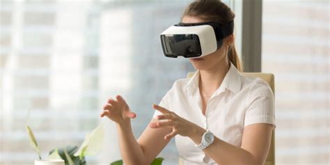 4 Ways Virtual Reality Training Can Improve Learning