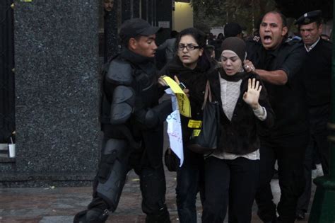 Egyptian Activists Arrested Under New Anti Protest Law · Global Voices