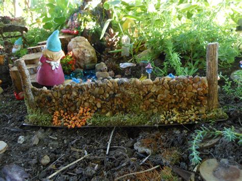 Fairy Garden Fence Rock Fairy Garden By Hittsonhouse On Etsy