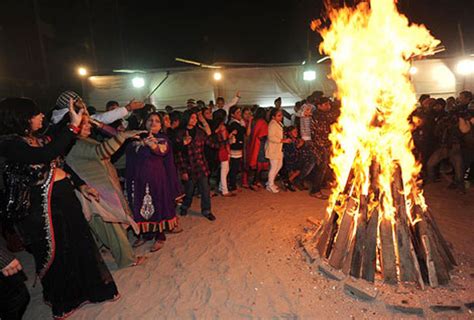 Photo Gallery Of Lohri Festival In Delhi Explore Lohri Festival In