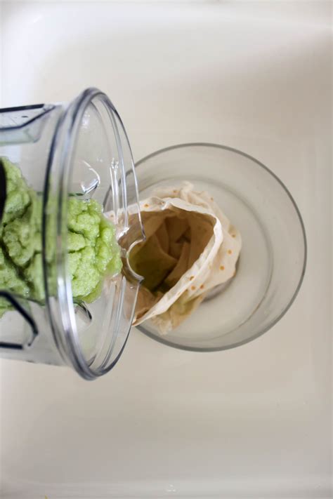 celery juice recipe juicer whole benefits blend bloating mixture bag pour banish needed every nut entirely blended until