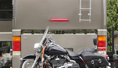 Best Motorcycle Hitch Carriers Review And Buying Guide In 2023