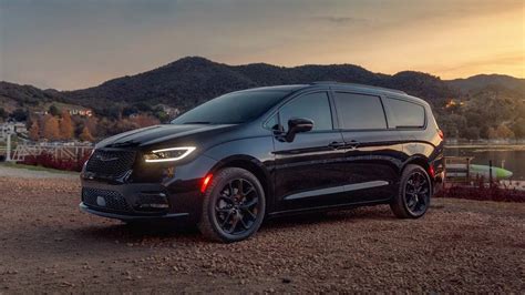 2022 Chrysler Pacifica Limited S Full Pov Review