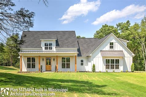 Modern Farmhouse Plan 51754hz Comes To Life In Mississippi Craftsman