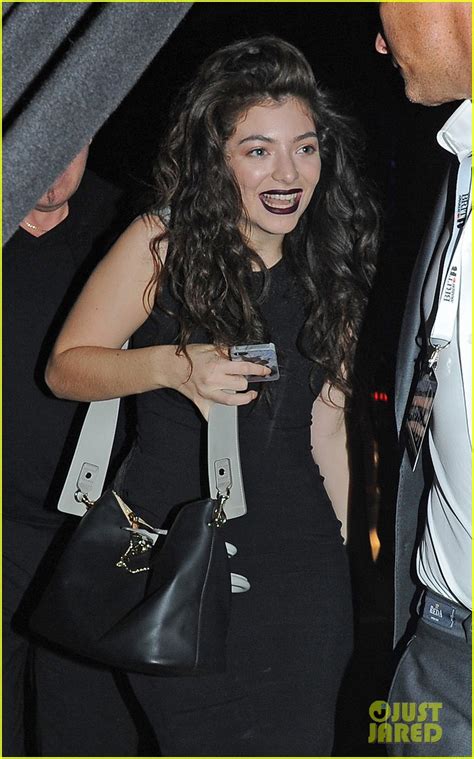 Lorde Takes On Dj Duties With Katy Perry And Ellie Goulding At Brit Awards Party Photo 3057039