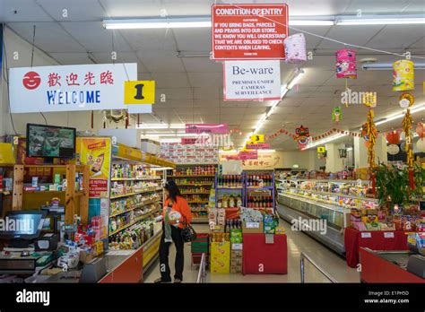 Brisbane Australiafortitude Valleychinatownbrunswick Streettienda De Comestibles