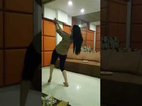 Pakistani Girl Dance In Karachi YouTube