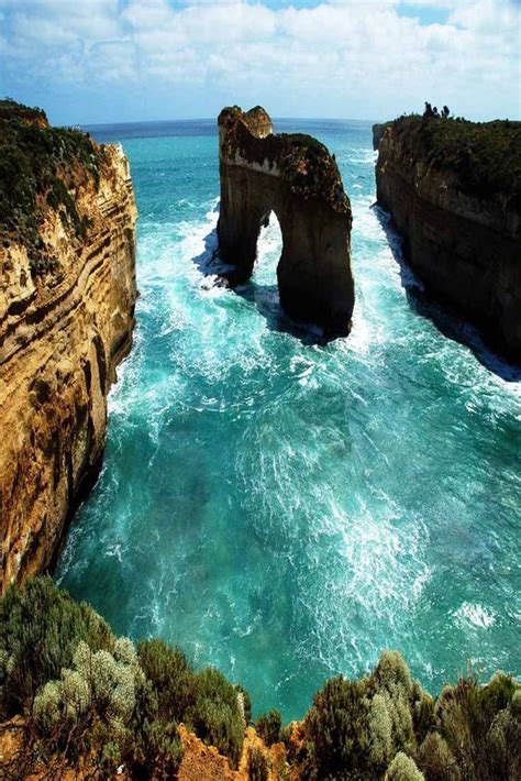 Great Ocean Road In Victoria Australia Places To Travel Places To