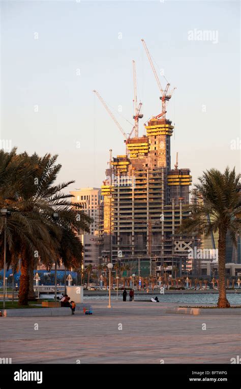 Tallest Building Of Doha Hi Res Stock Photography And Images Alamy