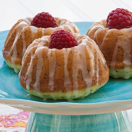 This recipe will make 6 mini bundt cakes + one round 8 or 9 cake or one 10 bundt cake. Easy Mini Poppy Seed Bundt Cakes | Real Mom Kitchen
