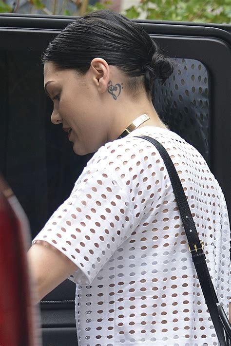 Jessie J Leaves Her Hotel In New York 09 04 2015 Hawtcelebs