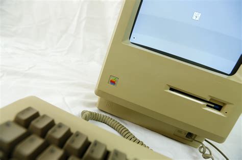 Macintosh Turns 30 Apple Celebrates The 30th Anniversary Of The Mac
