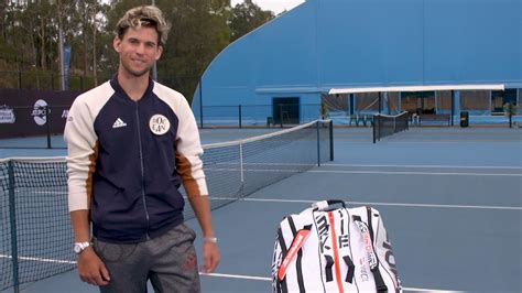 Video Australian Open 2020 Dominic Thiem Zeigt Tasche Und Schläger