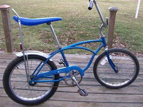 1977 Schwinn Stingray Blue Boys Banana Seat Muscle Bicycle Vintage S2