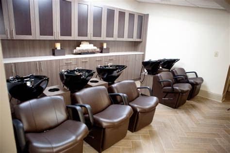 Most parents seek the help of professionals for parents bring in their children for haircutting and spa services and yours is exclusively meant for kids. Savvy Salon and Day Spa