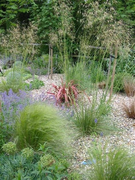 35 Lovely Mediterranean Garden Design Ideas For Your Backyard Dry