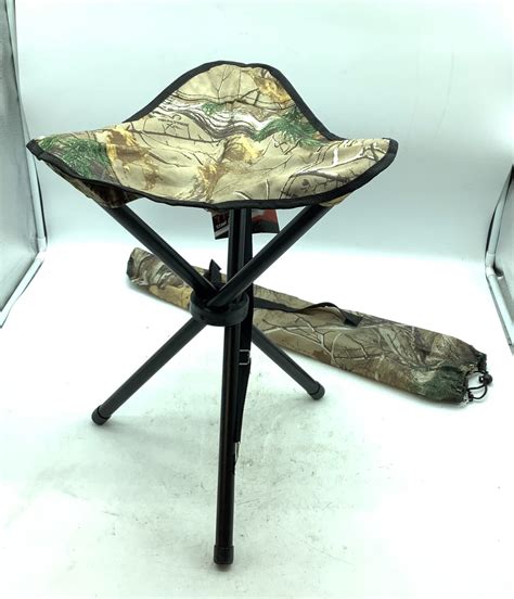 Ameristep Tripod Stool Rated For Up To 200 Lbs Weighs 25 Lbs Camo New