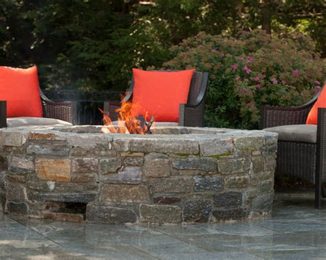 Tennessee Fieldstone Fire Pit Home Design Ideas Pictures Remodel And