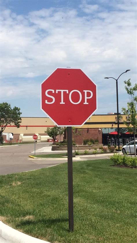 A Stop Sign With An Unusual Font Mildlyinteresting
