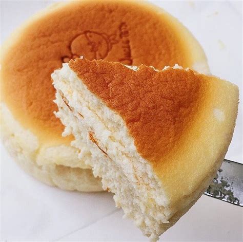 Famous Japanese Cheesecake Shop Uncle Tetsu Opening In Vancouver