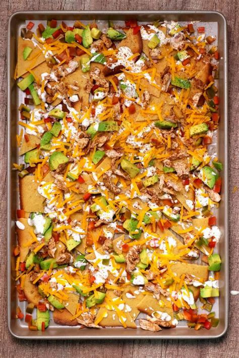 Medically reviewed by richard fogoros, md. Keto Nachos! BEST Low Carb Chips & Cheese Sheet Pan Nacho ...