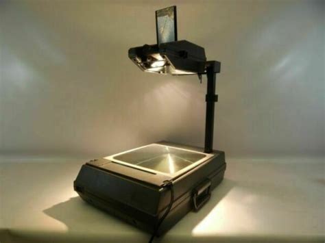 3m 2000 Ag Compact Portable Overhead Projector For Sale Online Ebay