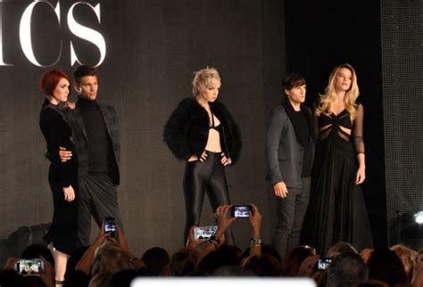 I'm getting a sew in and the braider is not to heavy on your head so it doesn't hurt at all and ashanti always make sure that when you leave her shop that you love your hair. Pin by Me Salon & Boutique on New Orleans Hair Show | Hair ...