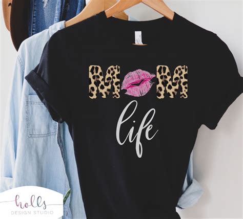 Black Shirt With Leopard Print Letters Reading ‘mom Life Funny
