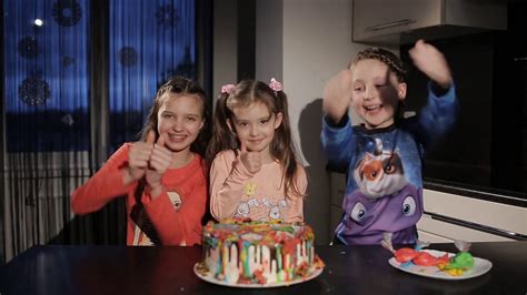 Children Show A Thumbs Up Children The Right Cake Funny Little Girl