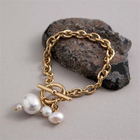 Diana Pearl Bracelet The Dotty House