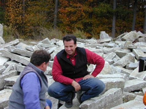 How To Build A Dry Stack Stone Retaining Wall How Tos Diy