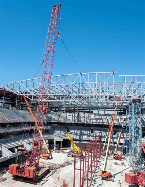 The upcoming nba regular season is all set to kick off. Two Manitowoc 16000 crawler cranes raise the roof at the ...