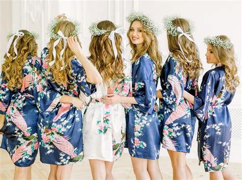 How To Choose Your Bridal Party Picking Bridesmaids And Groomsmen Southern Bride Wedding