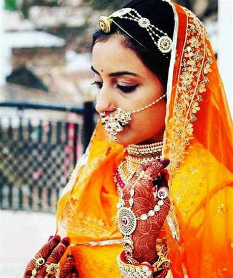 Pinterest Cutipieanu Indian Wedding Couple Indian Wedding Outfits Indian Bride Indian Wear