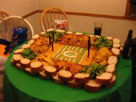 Food stadium selber bauen zum nfl super bowl. Super Bowl Stadiums Made of Snacks (33 pics) - Izismile.com