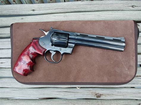 Collectable Colt Python 6 Inch Colt Python 6revolver In Very Good