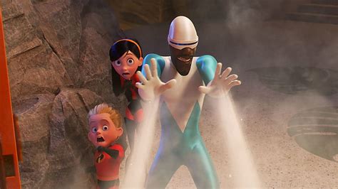 See Frozone S Wife Honey In This Exclusive Incredibles 2 Deleted Scene Frozone Samuel L Jackson