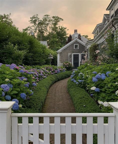 A Dream In Front Of My Eyes Nantucket Gardens Better Homes And