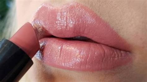 Lápiz labial rosa cómo elegir el tono más adecuado Belleza