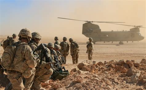 Us Army Mission Command At A Crossroads