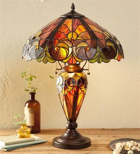 This Tiffany Inspired Stained Glass Lamp Adds Striking Victorian Flair To Any Room A Romantic G