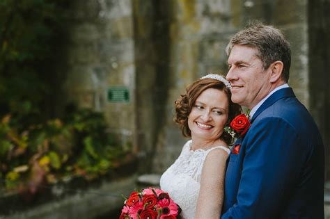 Oct 16, 2020 · if interesting and memorable wedding photography is something high on your list of priorities, you will absolutely love what the george vaults has to offer. Wedding photography at Eastnor Castle in Herefordshire | Christine + Martin - Jarek Lepak