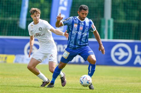 Späte Entscheidung Blau Weiß Linz Schnappt Sich Den Meistertitel 2 Liga Ligaportal